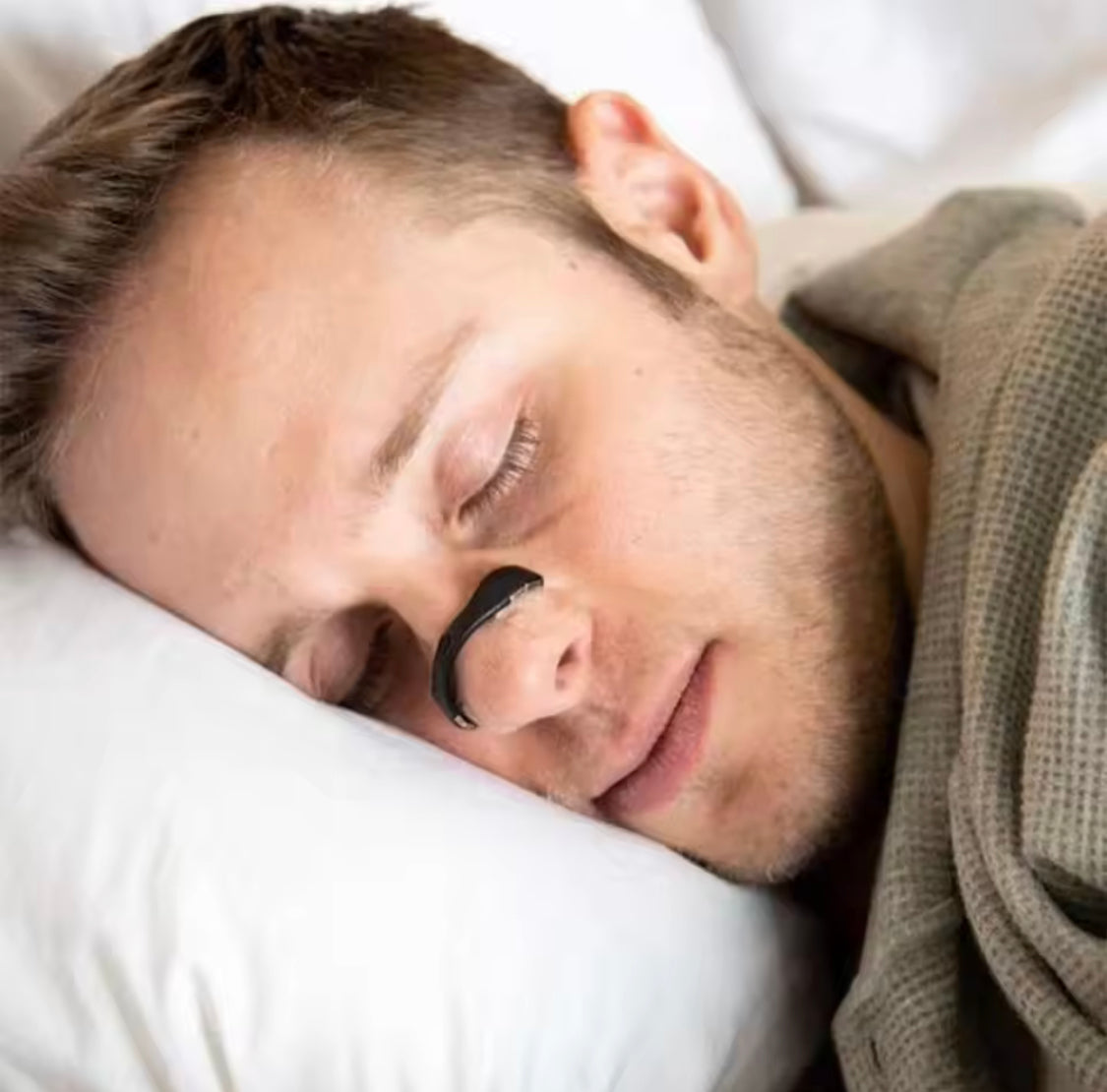 Magnetic Anti Snore Nose Clip, Nasal Breathing Dilators Starter Kit, Breathing Magnetic Nasal Strip