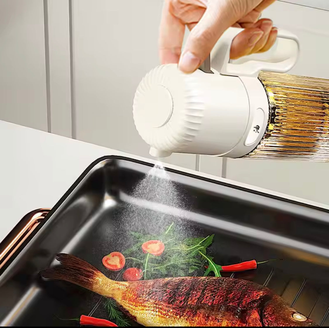 250ml Glass Spray Oil Bottle, Kitchen Oil Misting Spray Bottle, Pressure Thickened Leak-Proof Oil Spray Bottle, Oil Dispenser Bottle